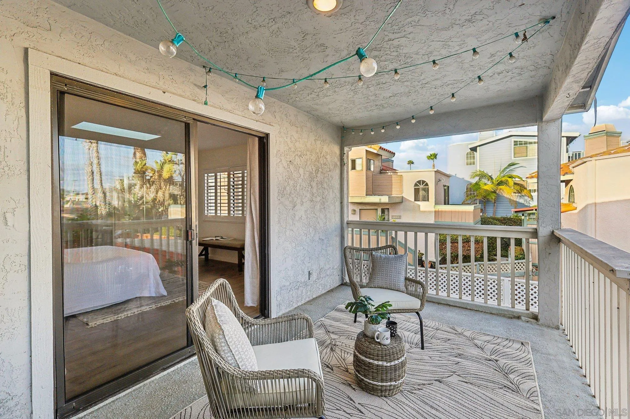 4265 Fanuel St Unit 4