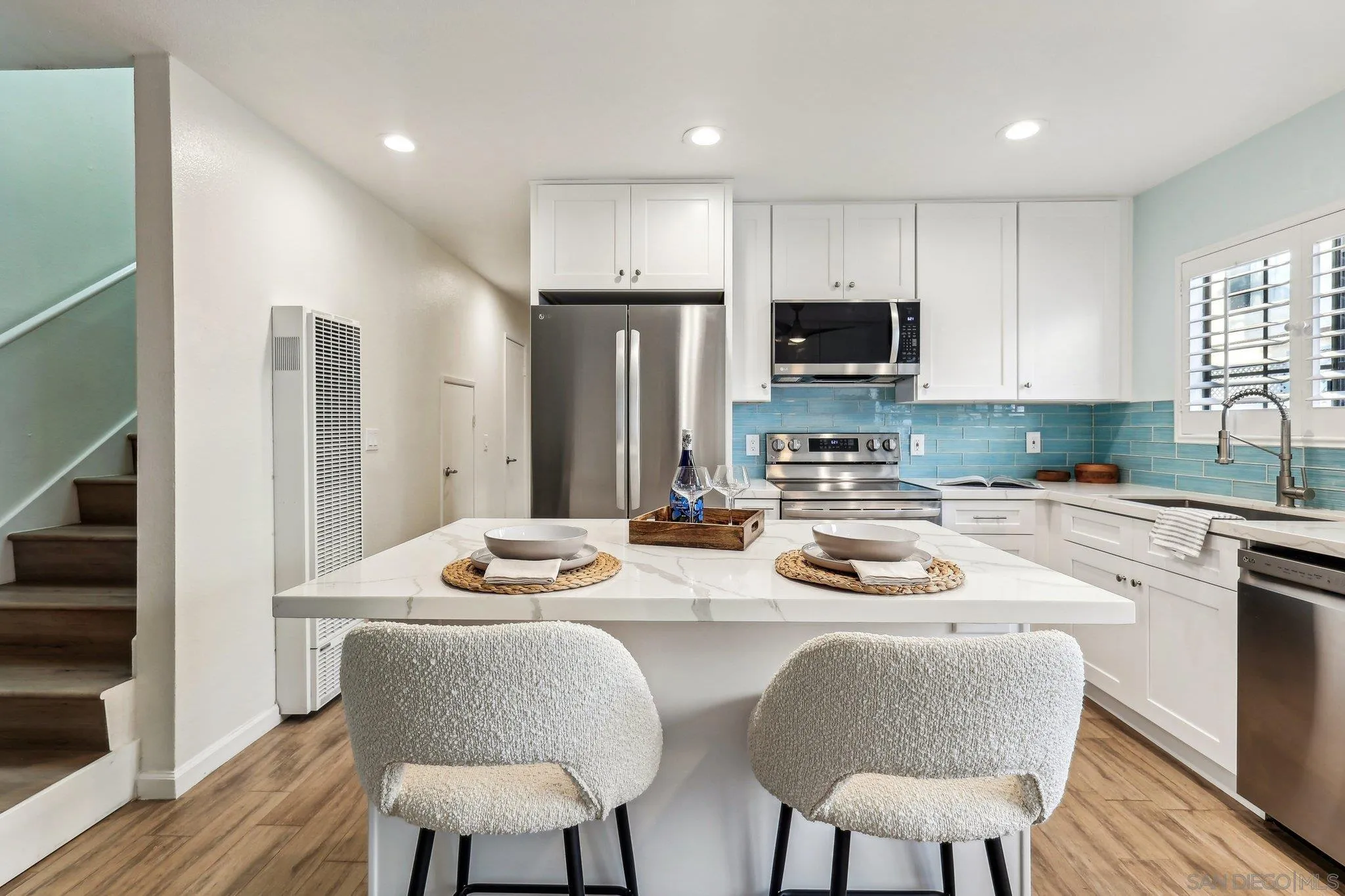 4265 Fanuel St Unit 4