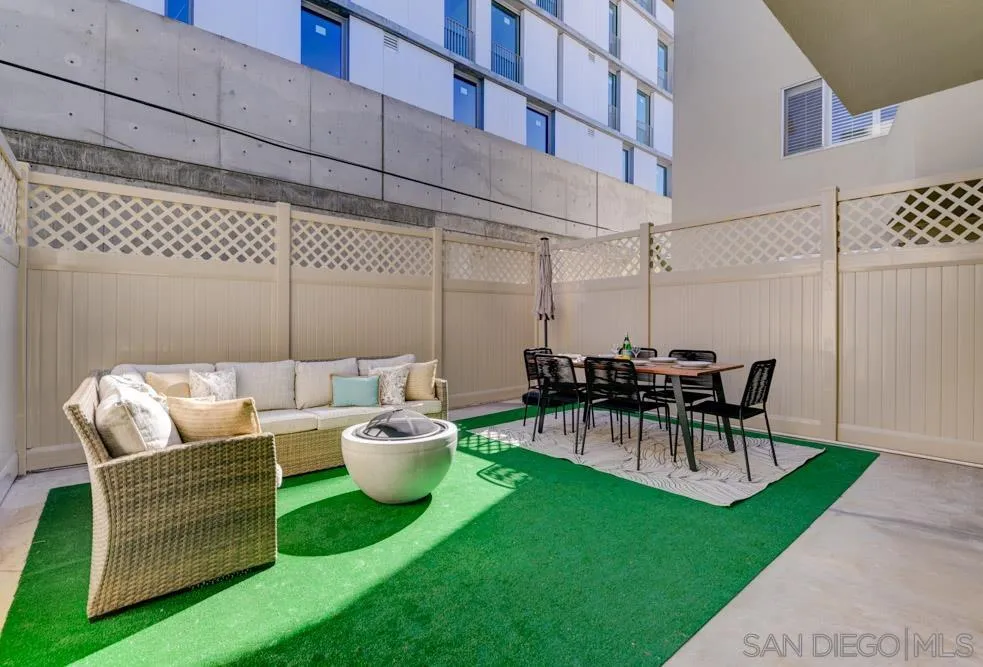 2701 2nd Ave Unit 107