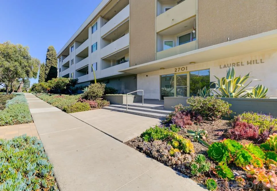 2701 2nd Ave Unit 107