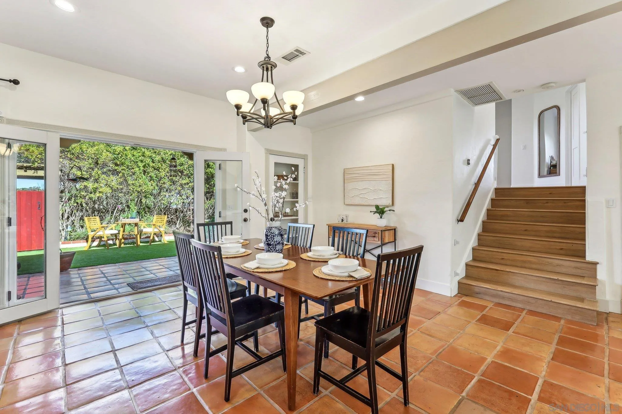 1766 Montgomery Dr