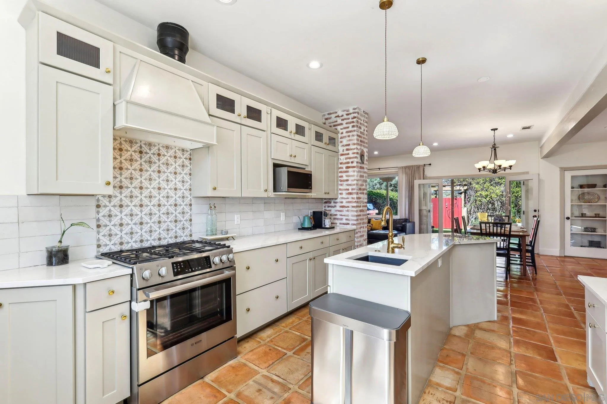 1766 Montgomery Dr