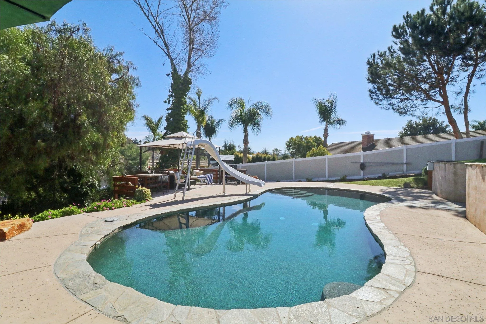 1766 Montgomery Dr