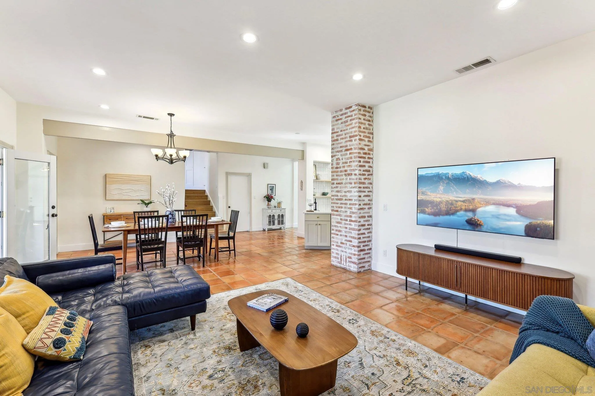 1766 Montgomery Dr
