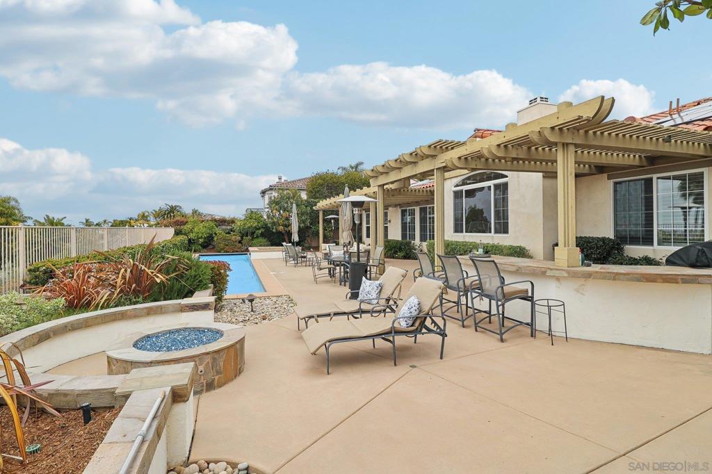 1612 Aryana Dr