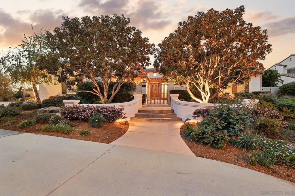 1612 Aryana Dr