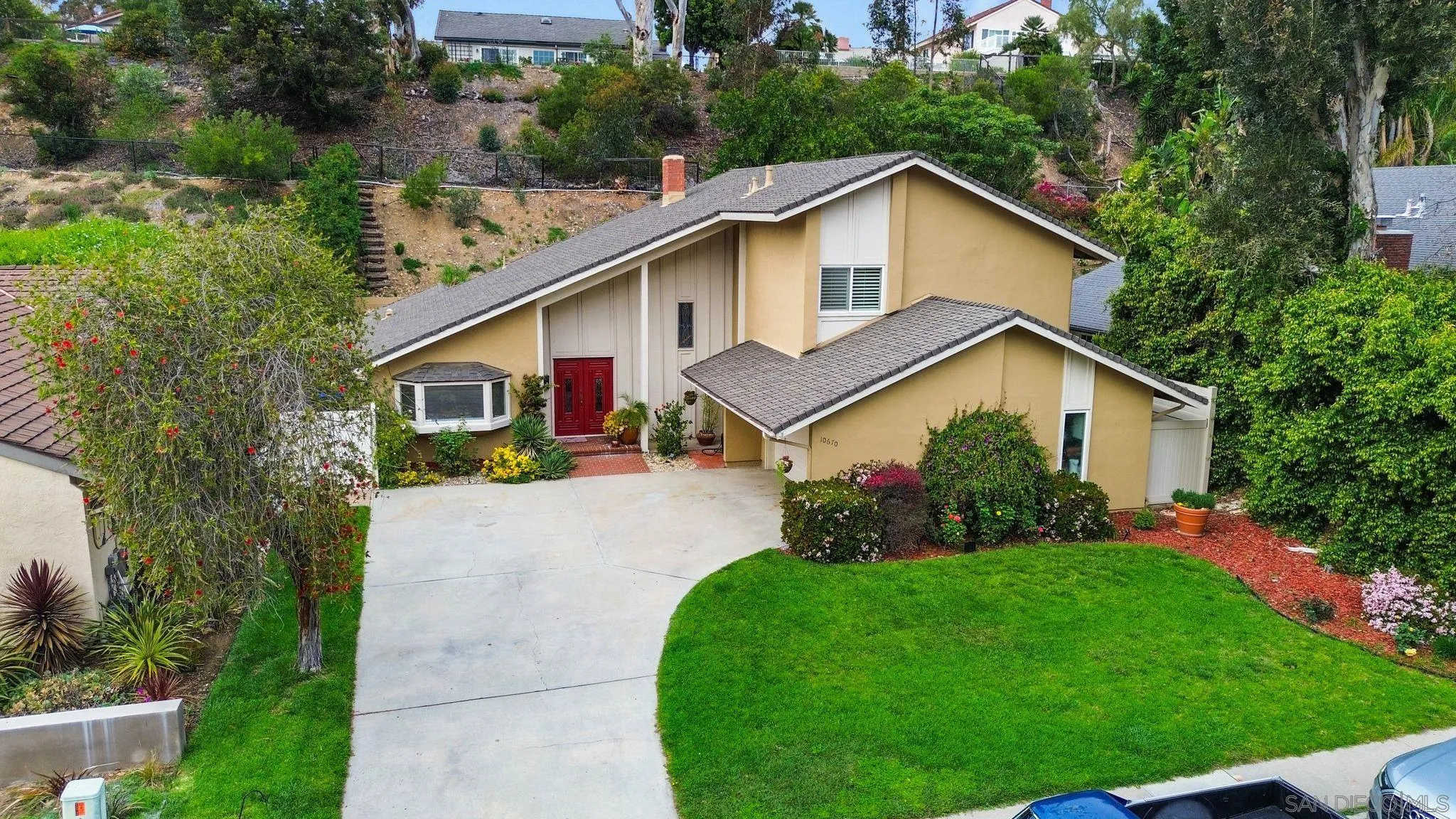 10670 Canyon Lake Dr