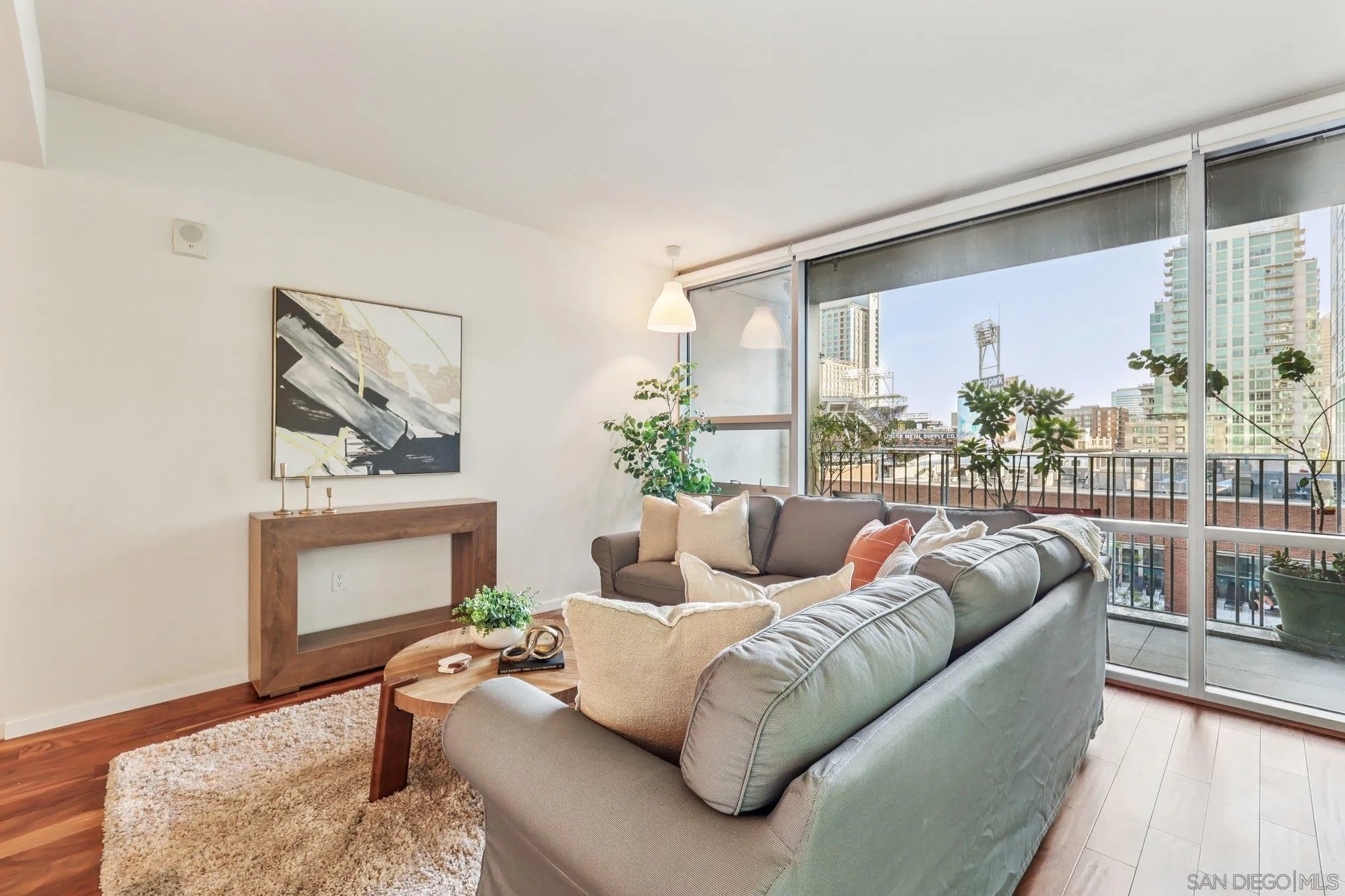 321 10th Ave Unit 509