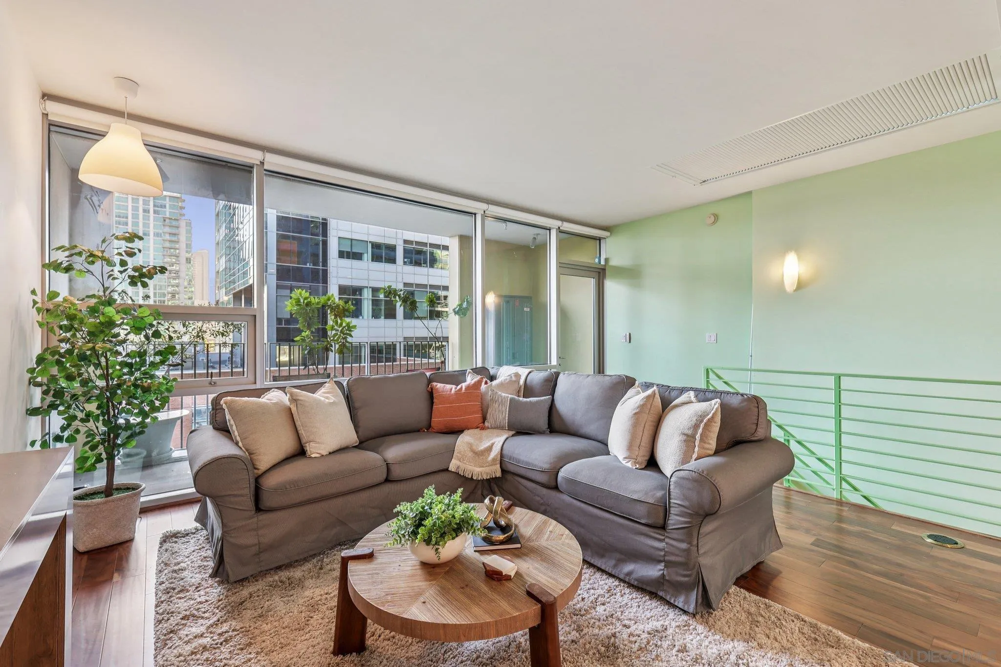 321 10th Ave Unit 509