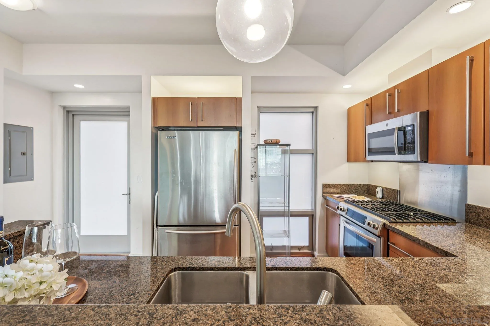 321 10th Ave Unit 509
