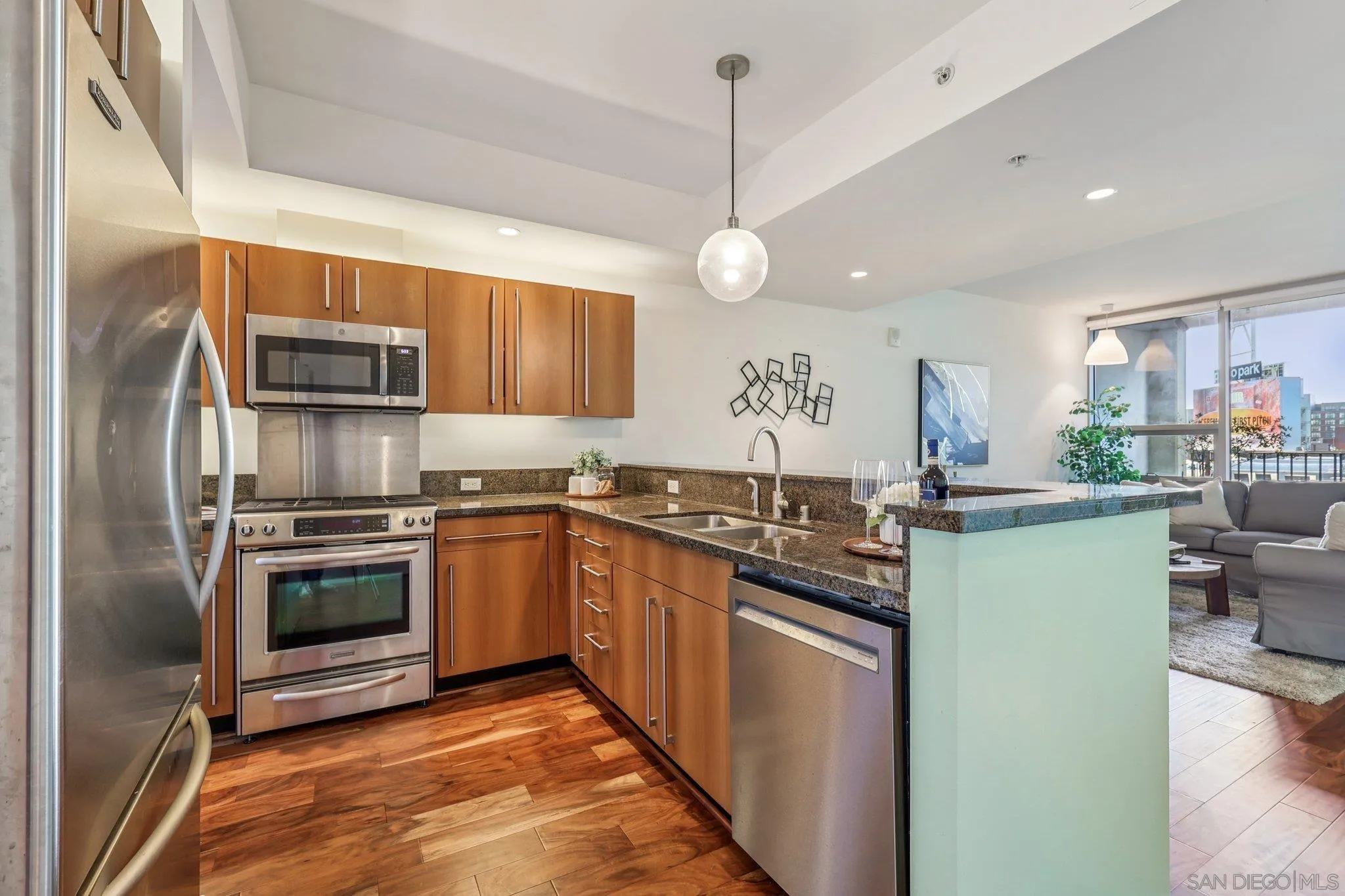 321 10th Ave Unit 509