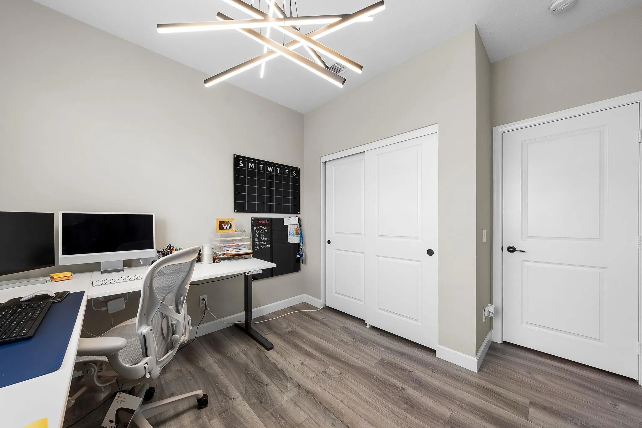 2185 Bluestone Cir