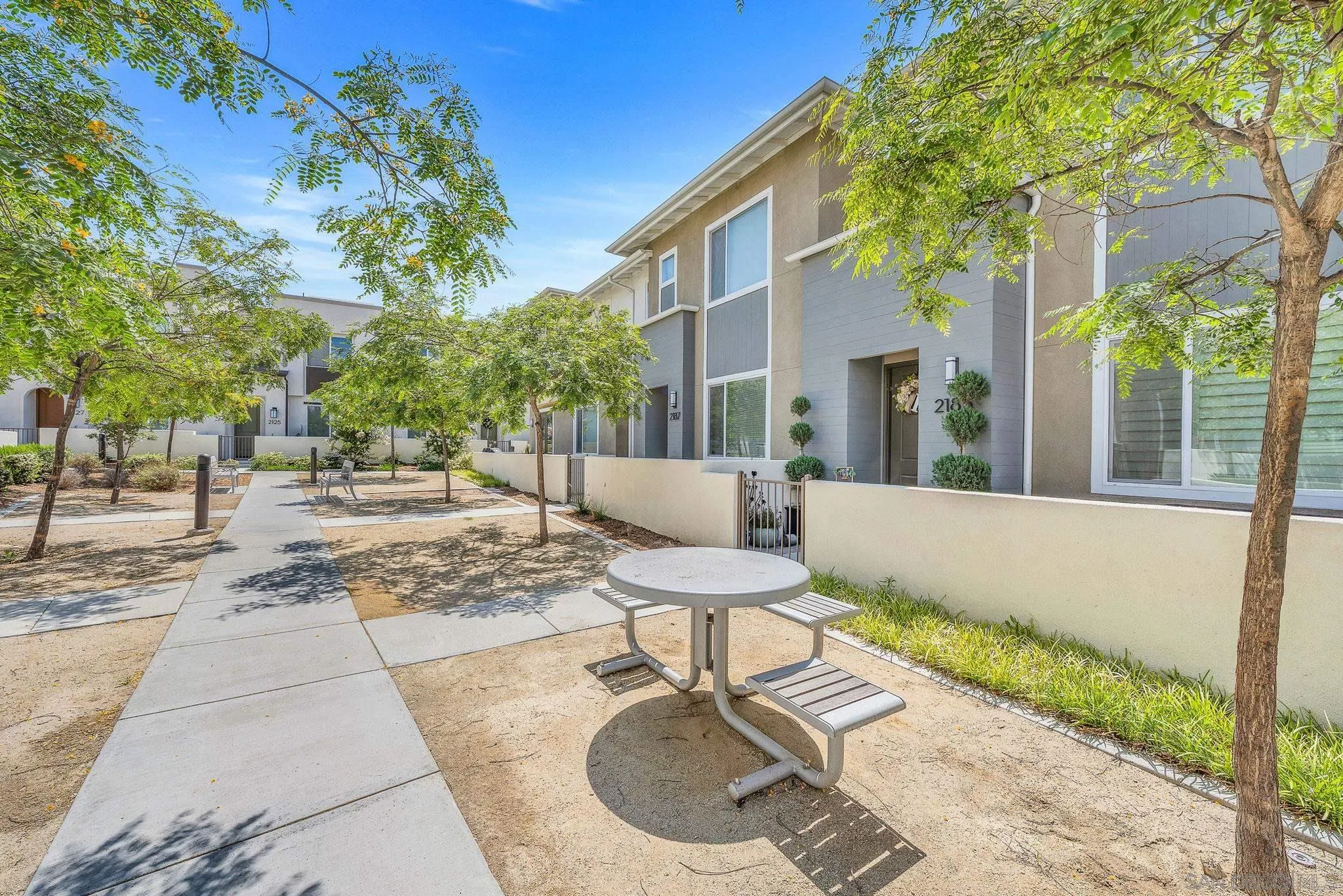 2185 Bluestone Cir