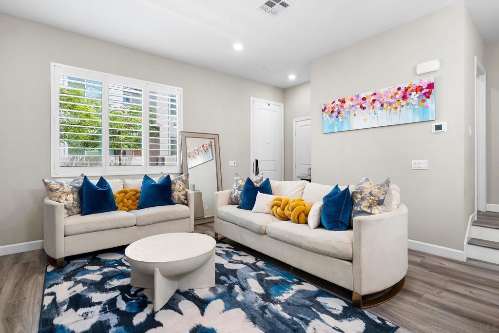 2185 Bluestone Cir
