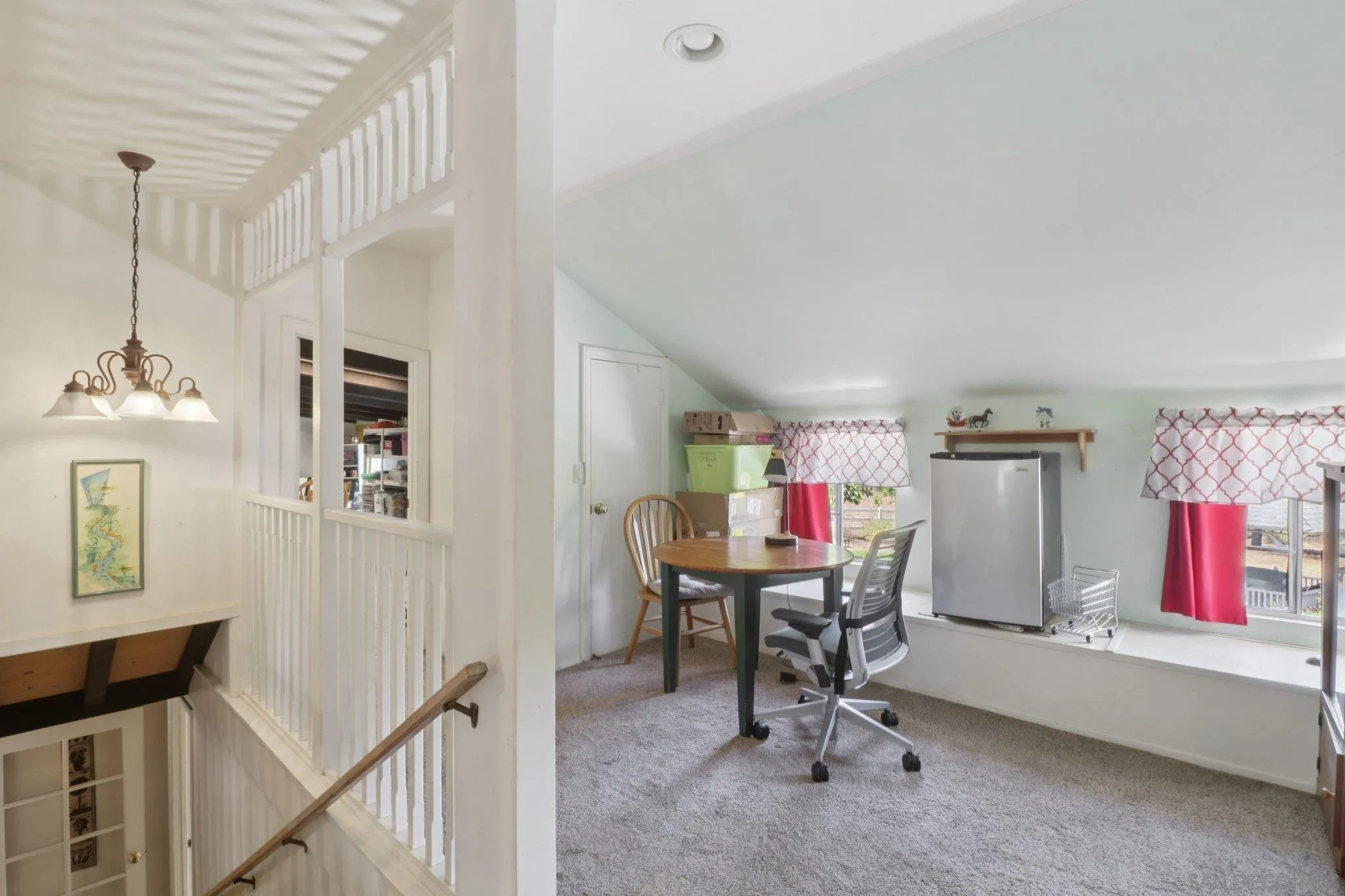 2162 Montecito Rd