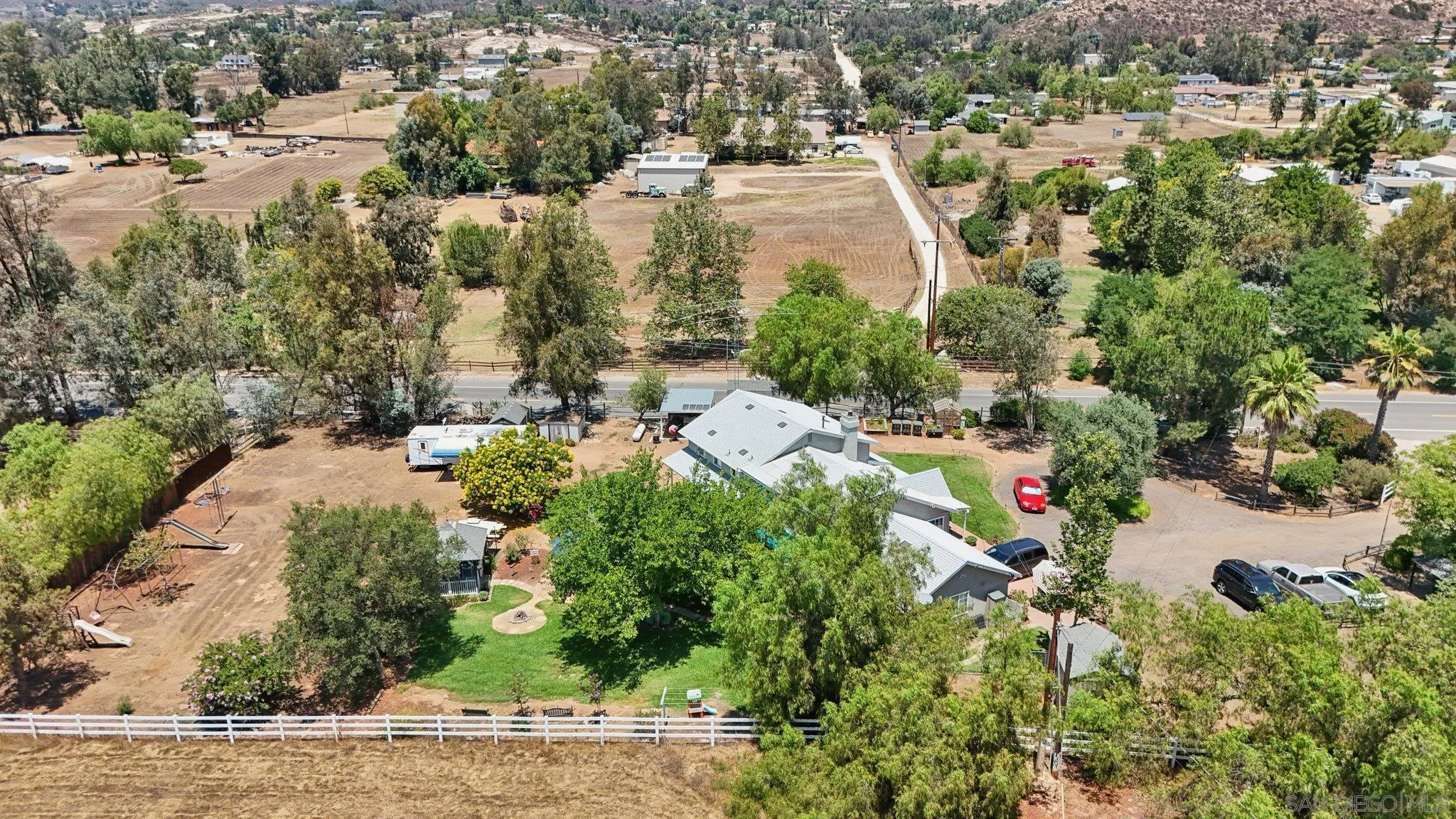 2162 Montecito Rd