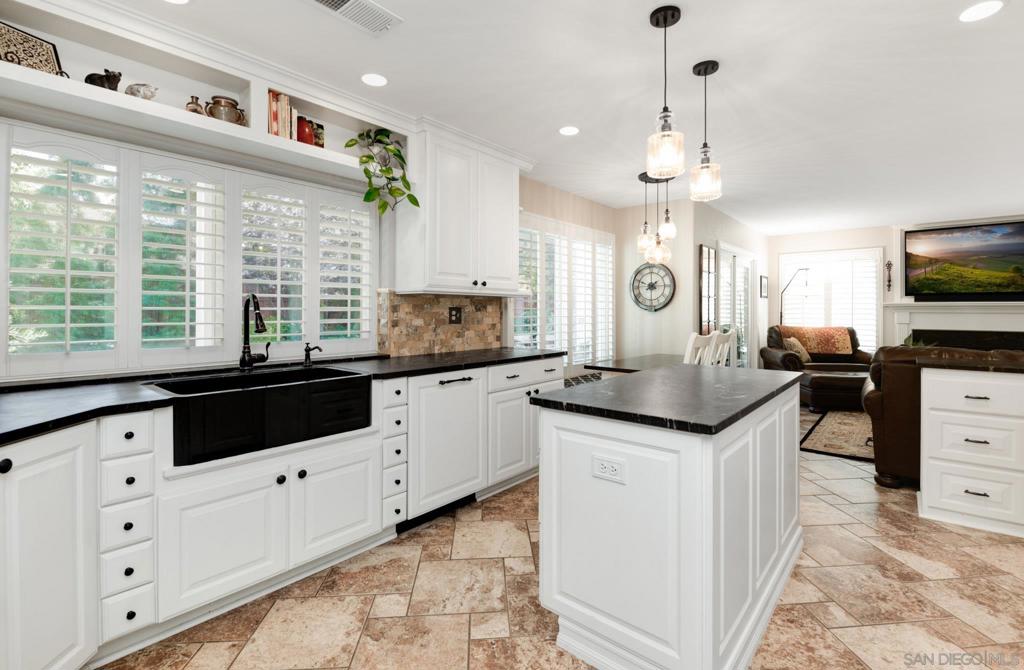 13433 Little Dawn Ln