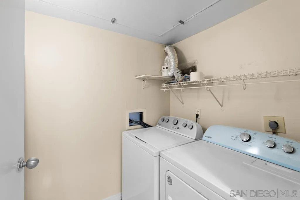 650 Columbia St Unit 211