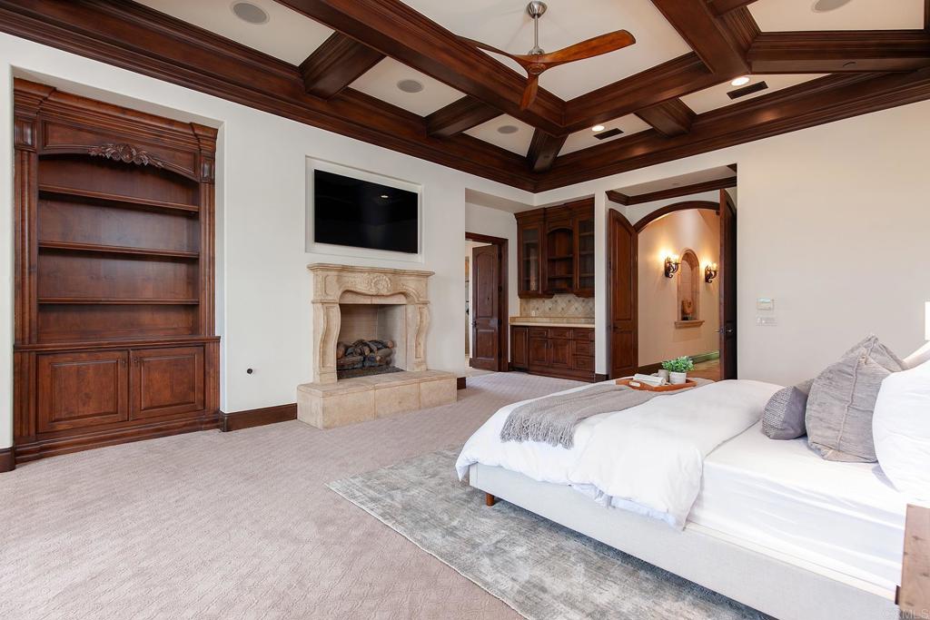 7809 Coconut Grove Court