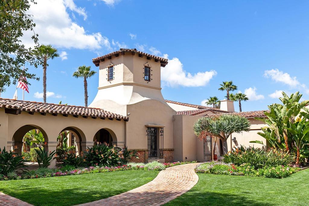 7809 Coconut Grove Court
