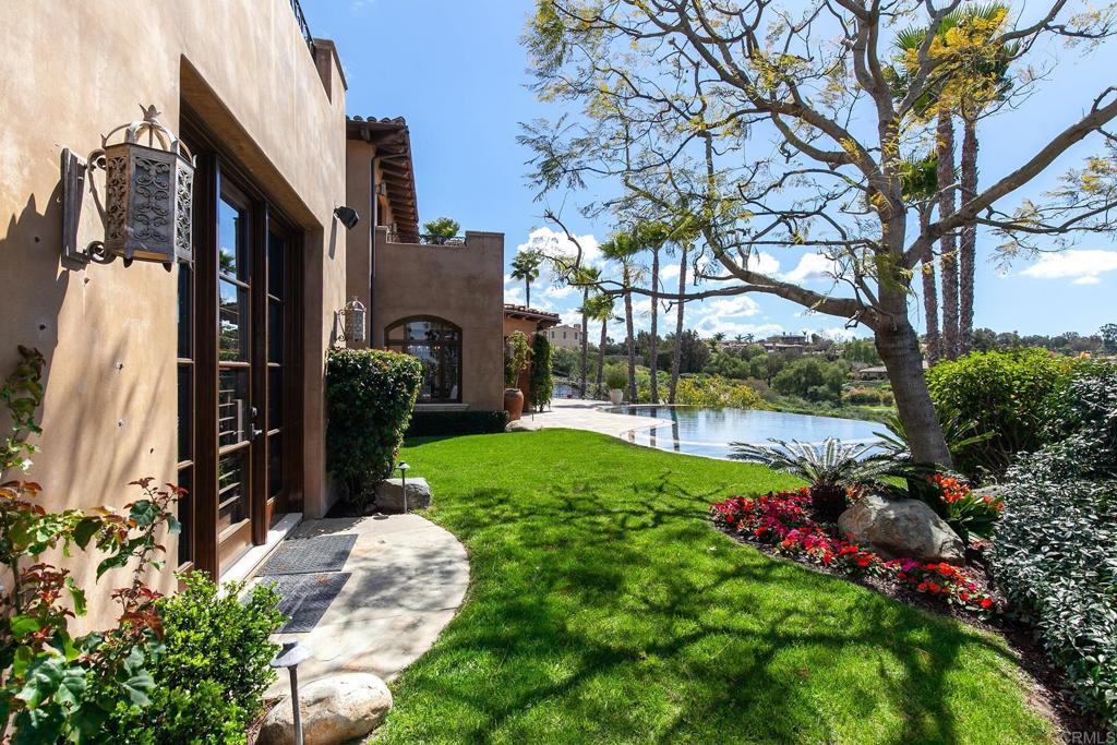 7809 Coconut Grove Court