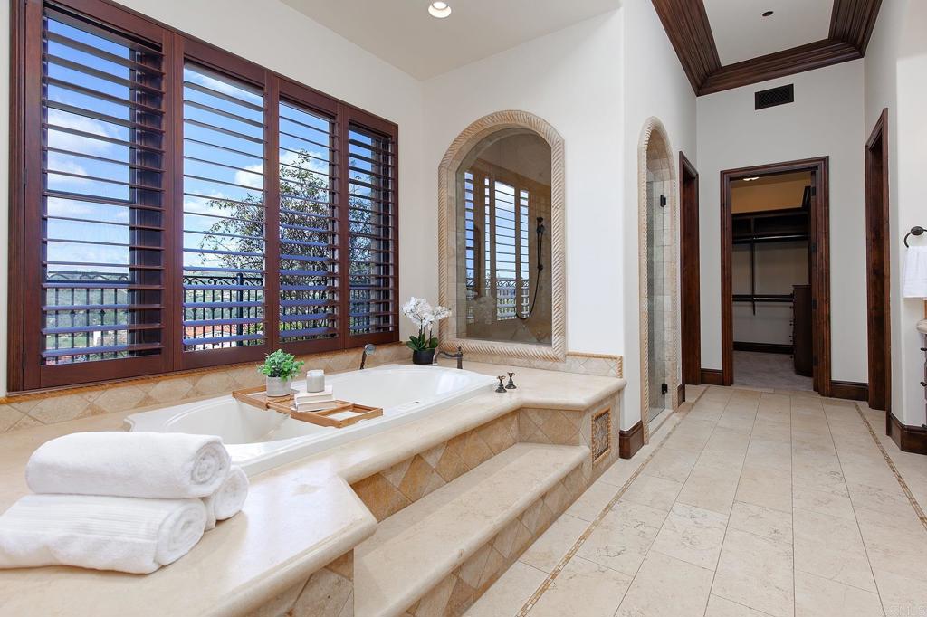 7809 Coconut Grove Court