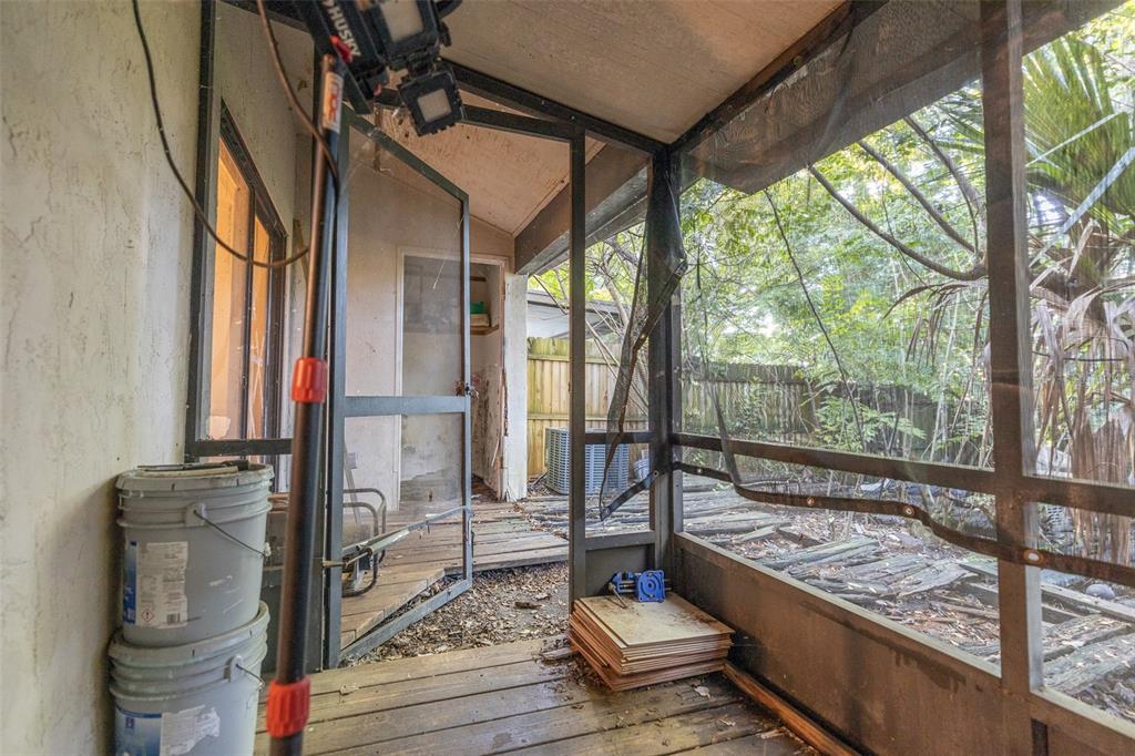 624 GOLDEN SUNSHINE CIR