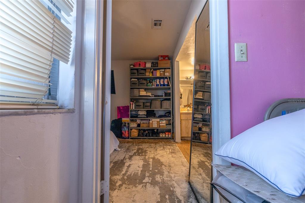 624 GOLDEN SUNSHINE CIR