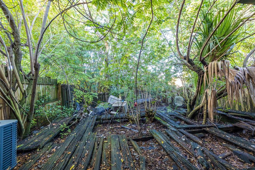 624 GOLDEN SUNSHINE CIR