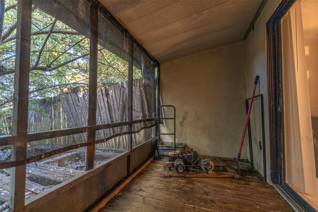 624 GOLDEN SUNSHINE CIR