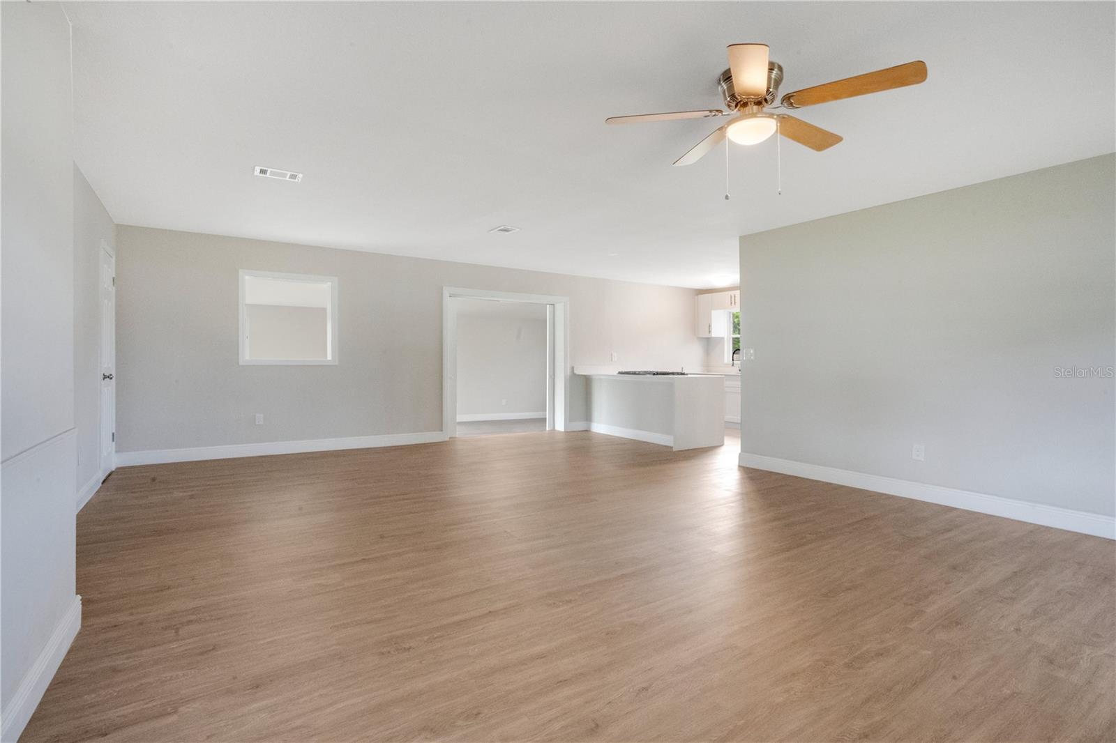 151 W CONNECTICUT AVE