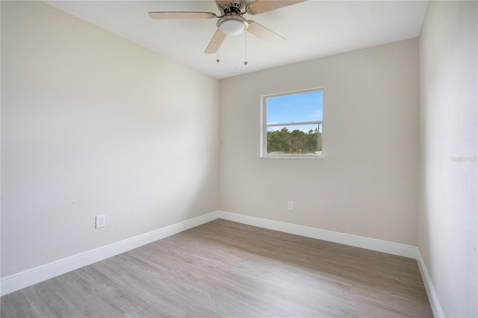 151 W CONNECTICUT AVE