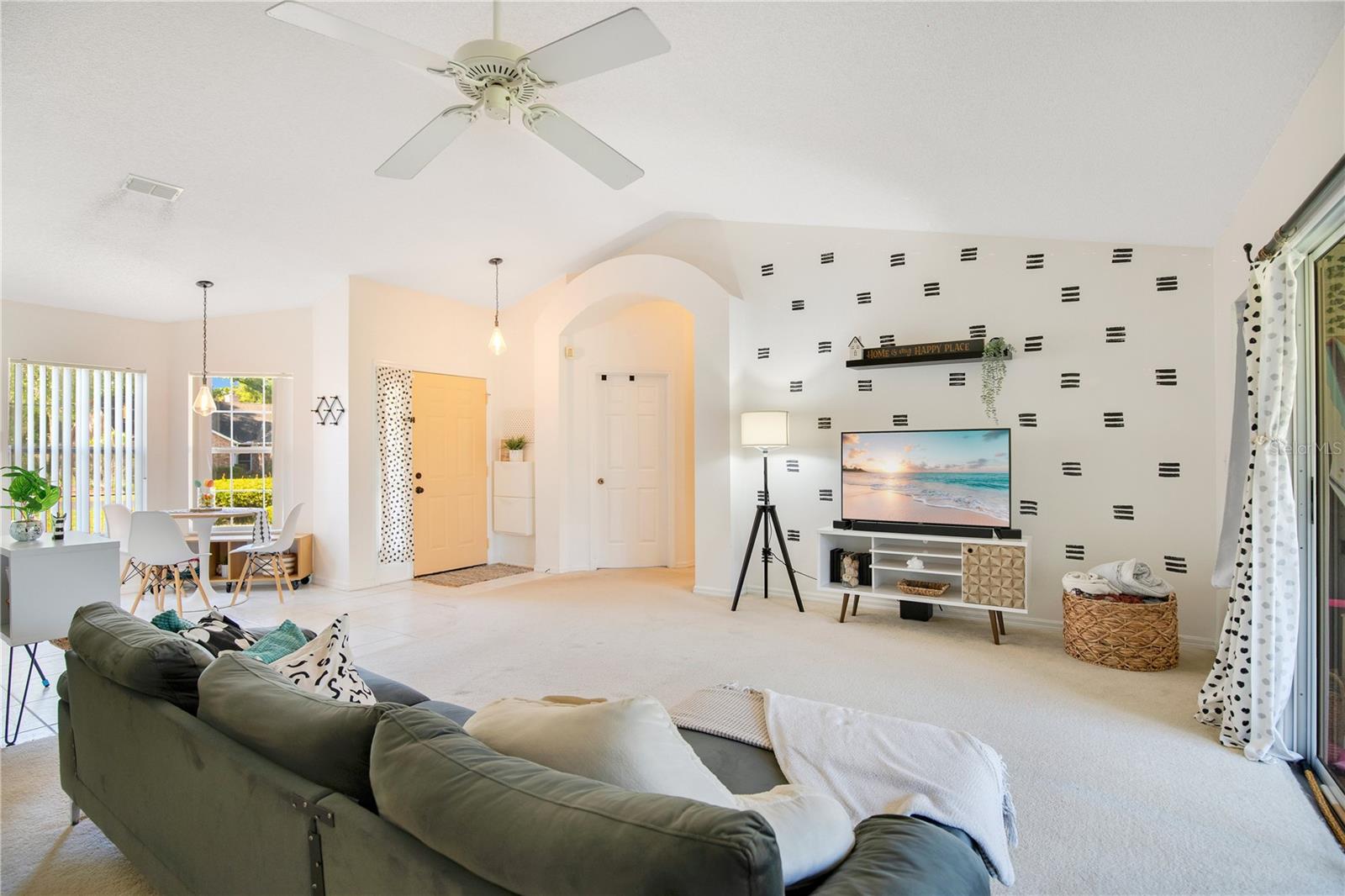 2149 SHERWOOD FOREST DR