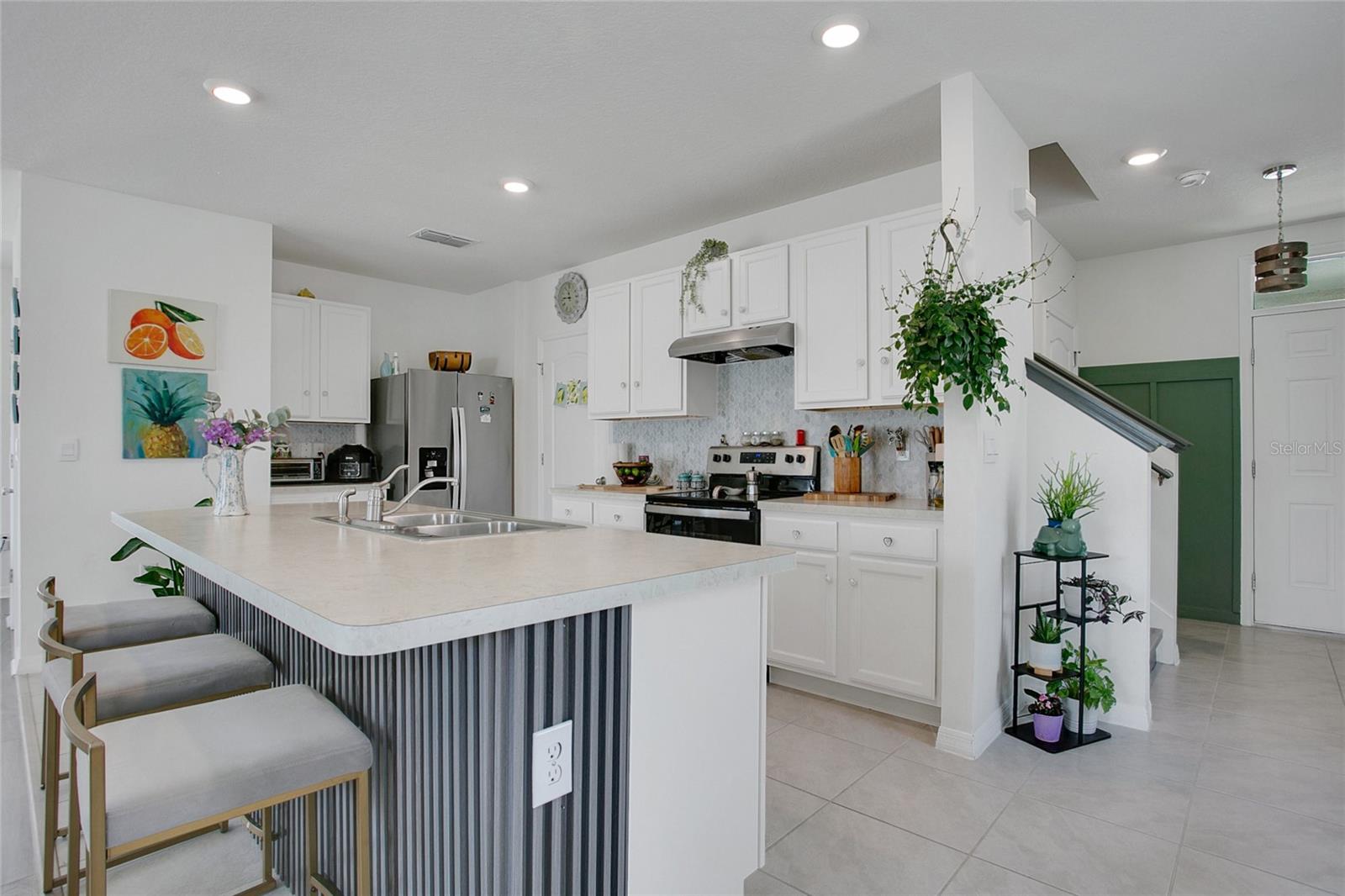 2834 COMMON CRANE CT