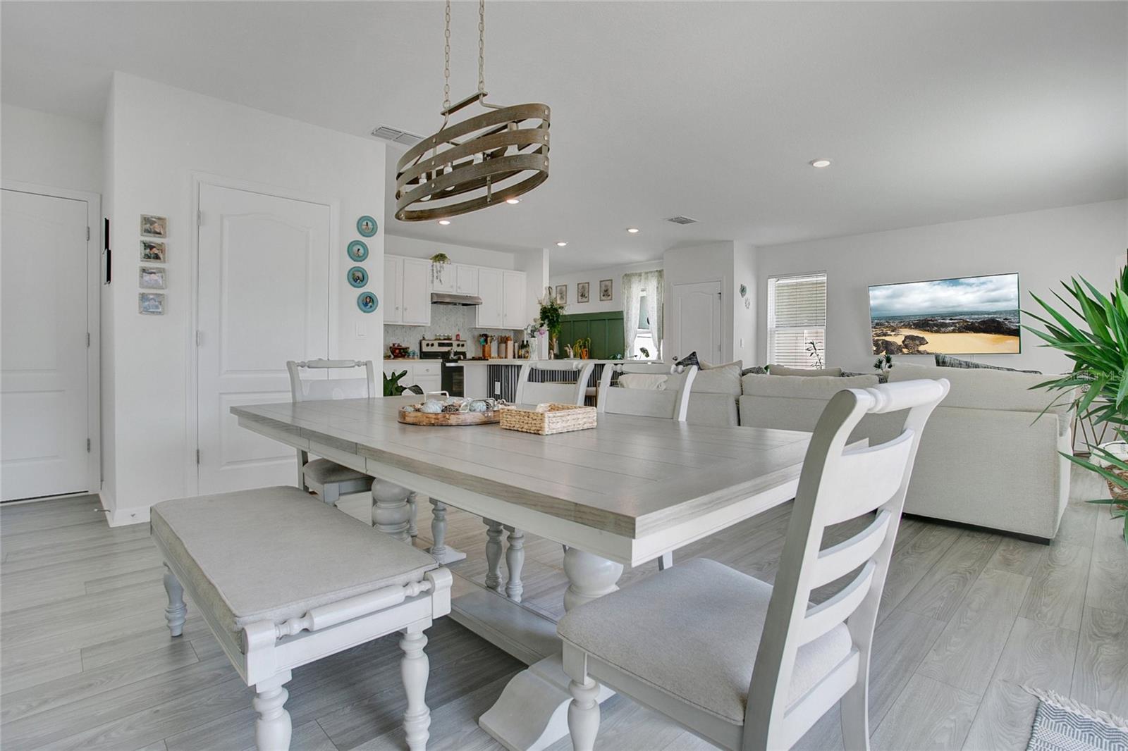 2834 COMMON CRANE CT