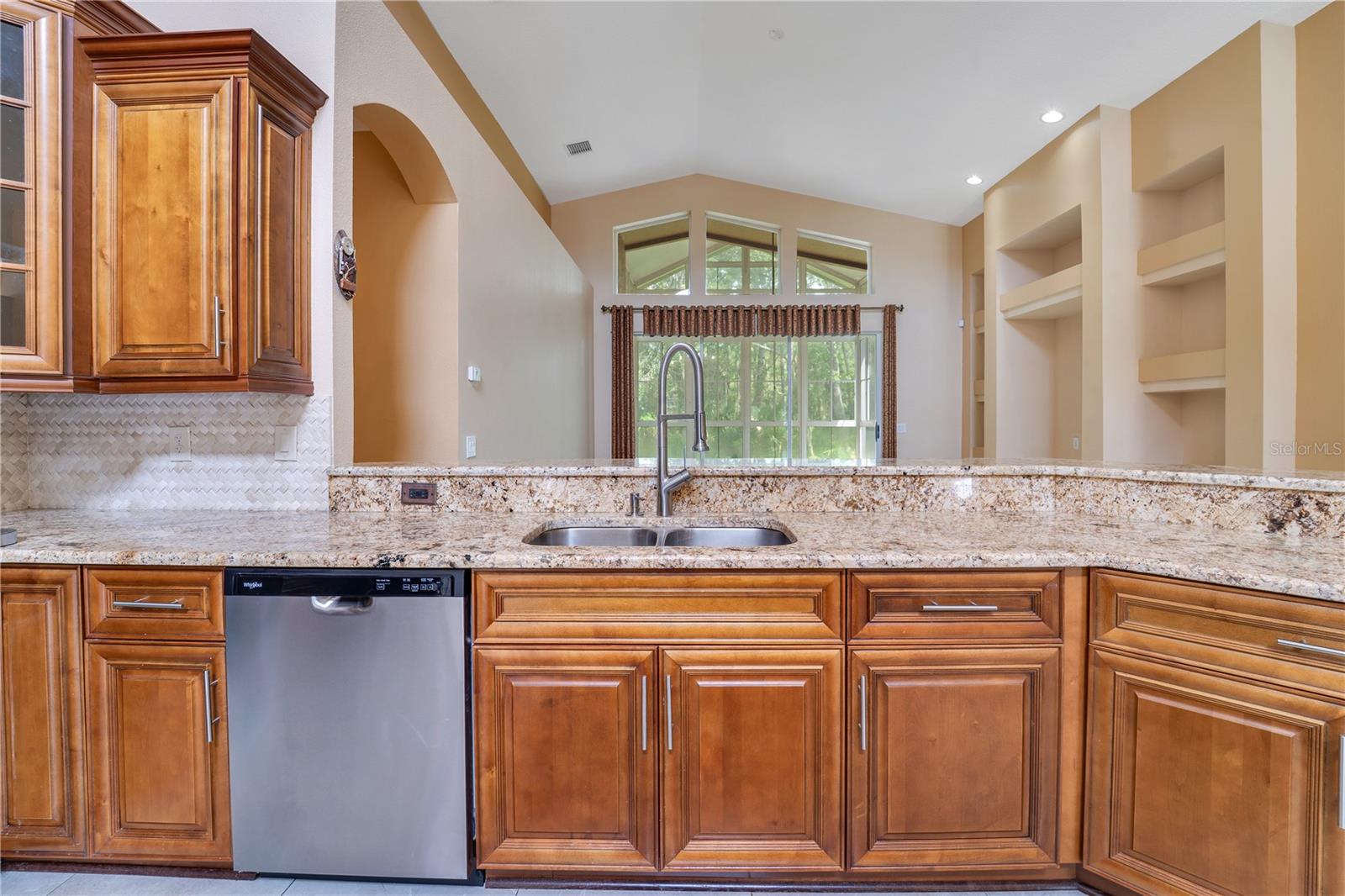 27045 SILVERLEAF WAY