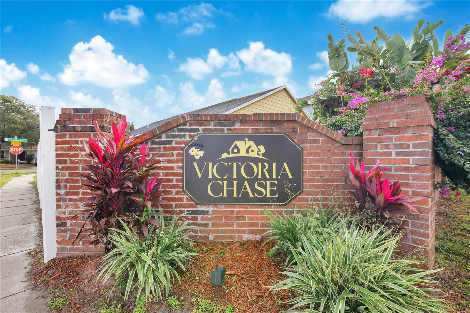 6794 BRITTANY CHASE CT