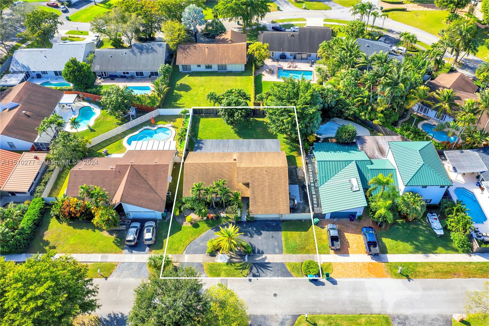 10034 SW 127th Ct