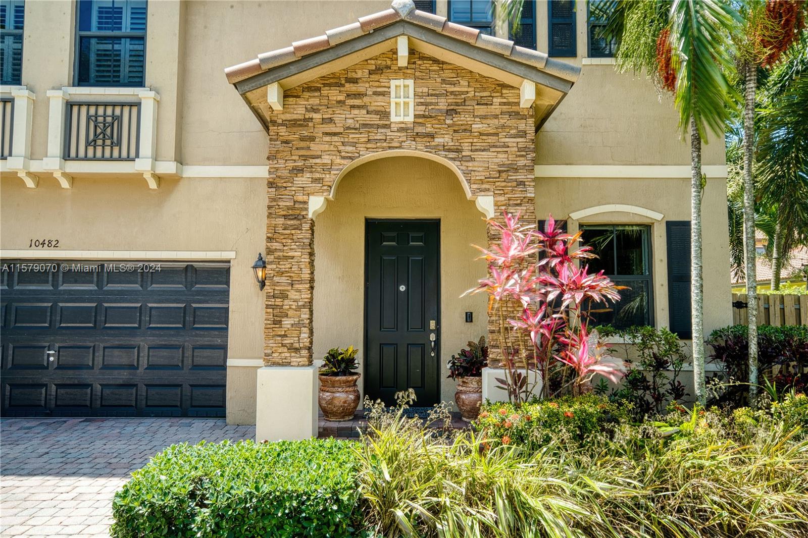 10482 SW 224th Ter