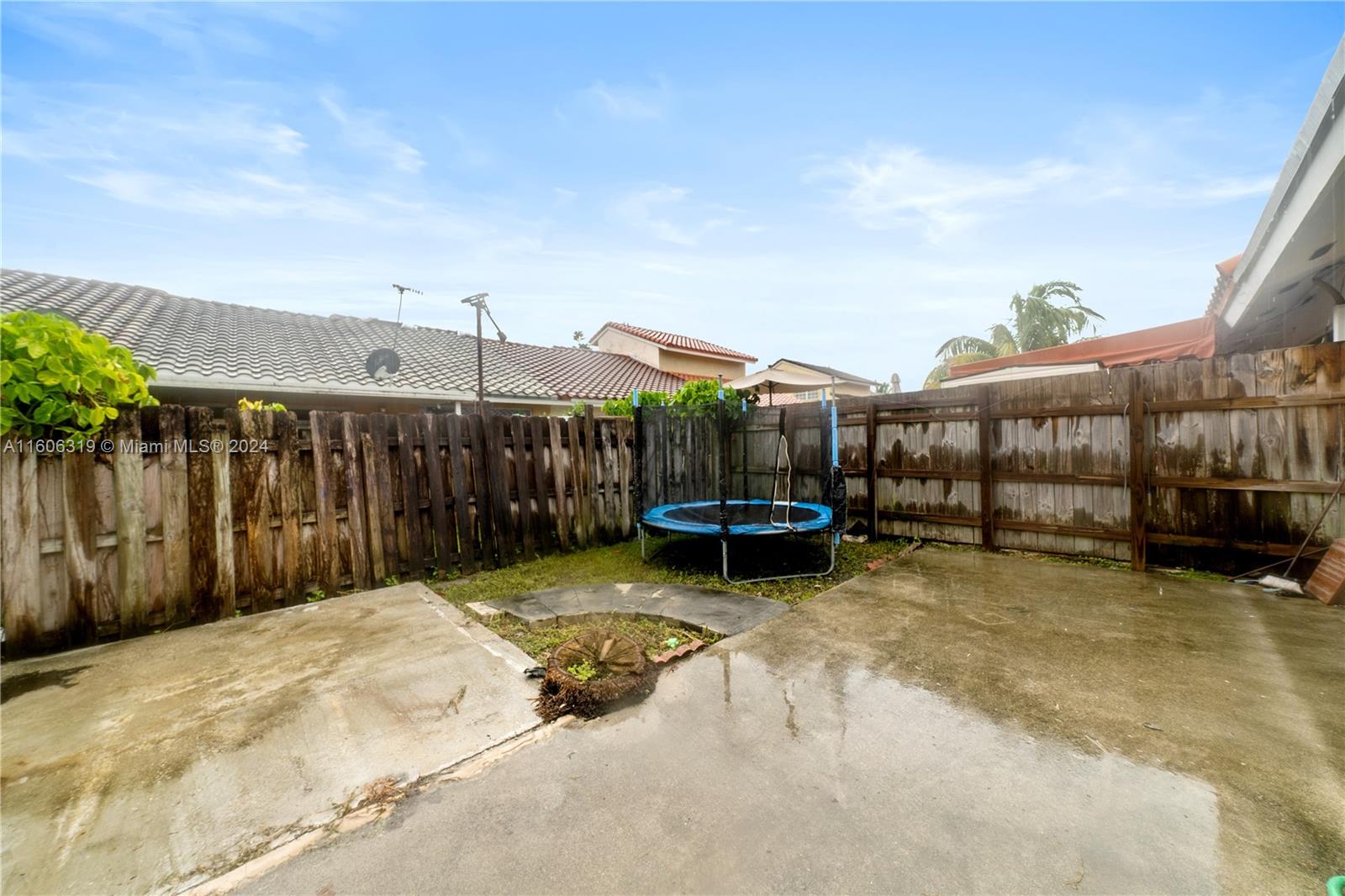 1114 SE 13th Ter # 0