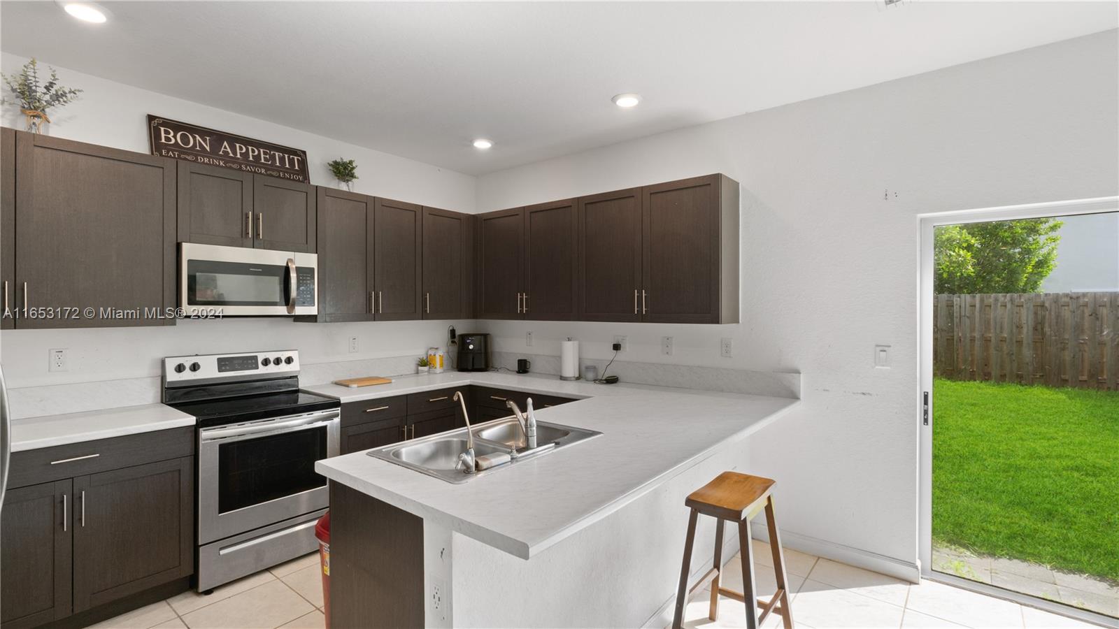 1485 SE 26th Ter