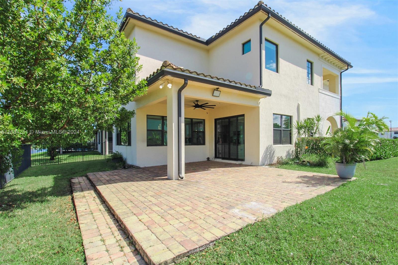 11865 SW 13th Ct