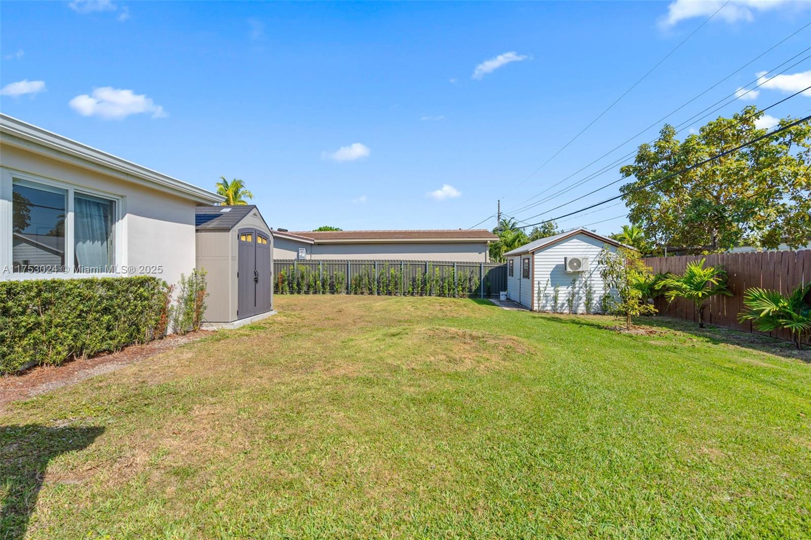 7820 SW 33rd Ter