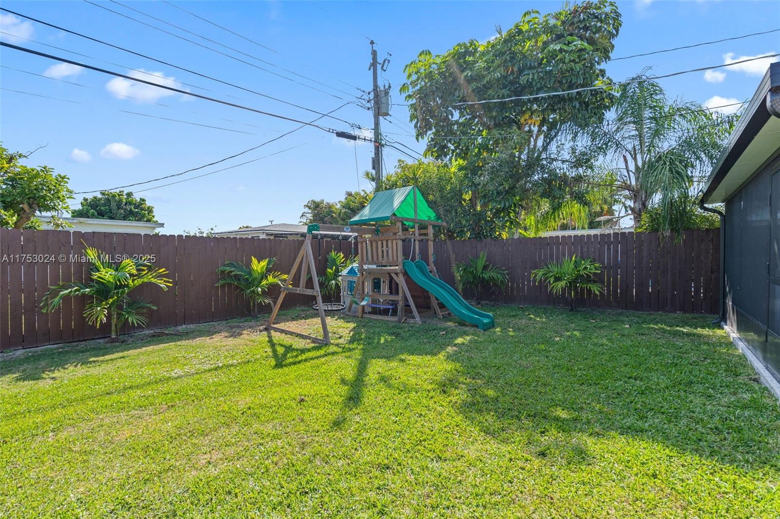 7820 SW 33rd Ter