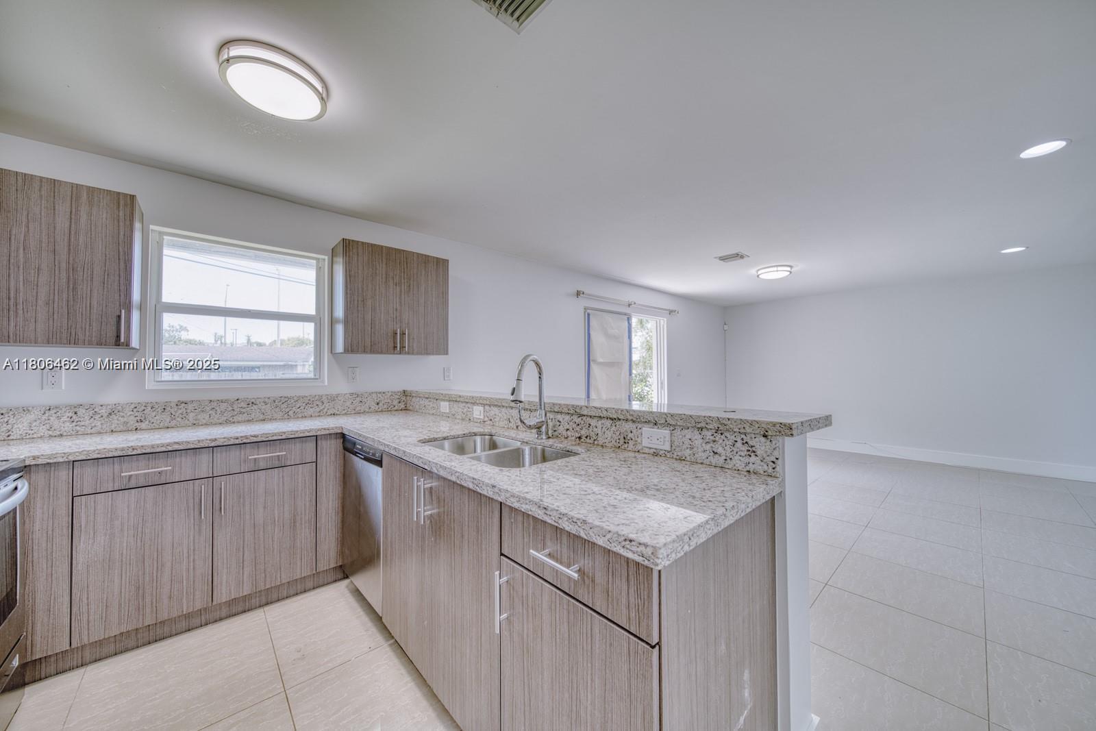 11492 SW 190th Terr Rd.