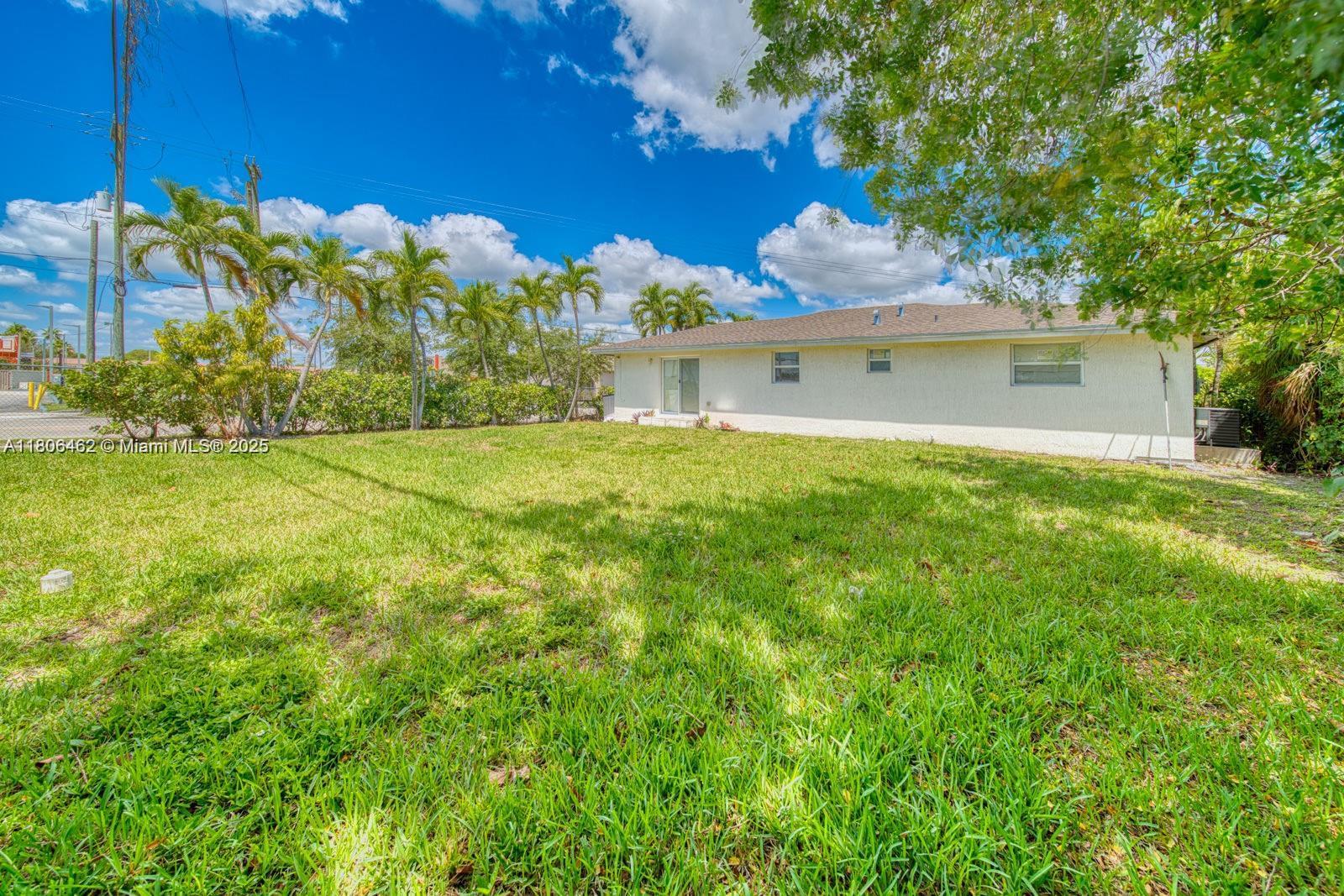 11492 SW 190th Terr Rd.