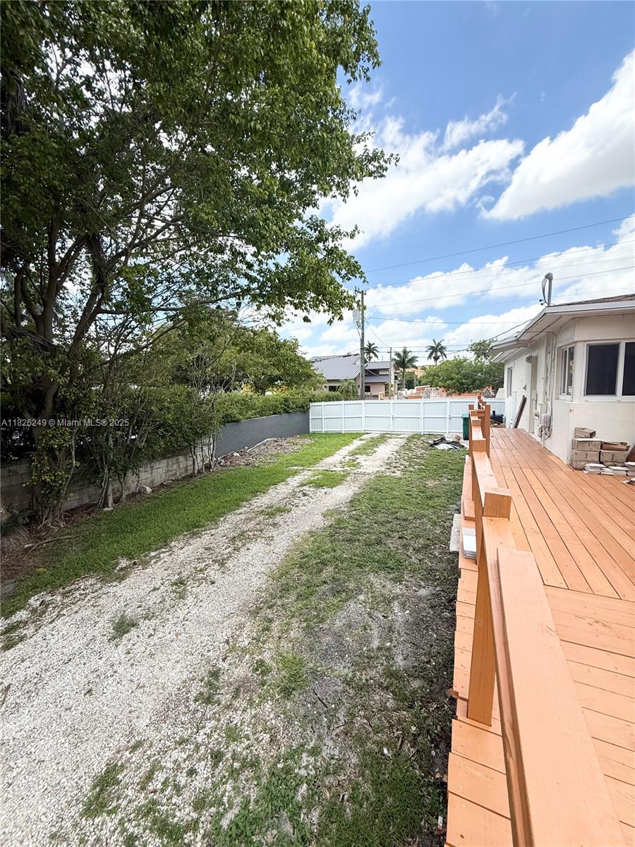 8480 SW 2nd St # 0
