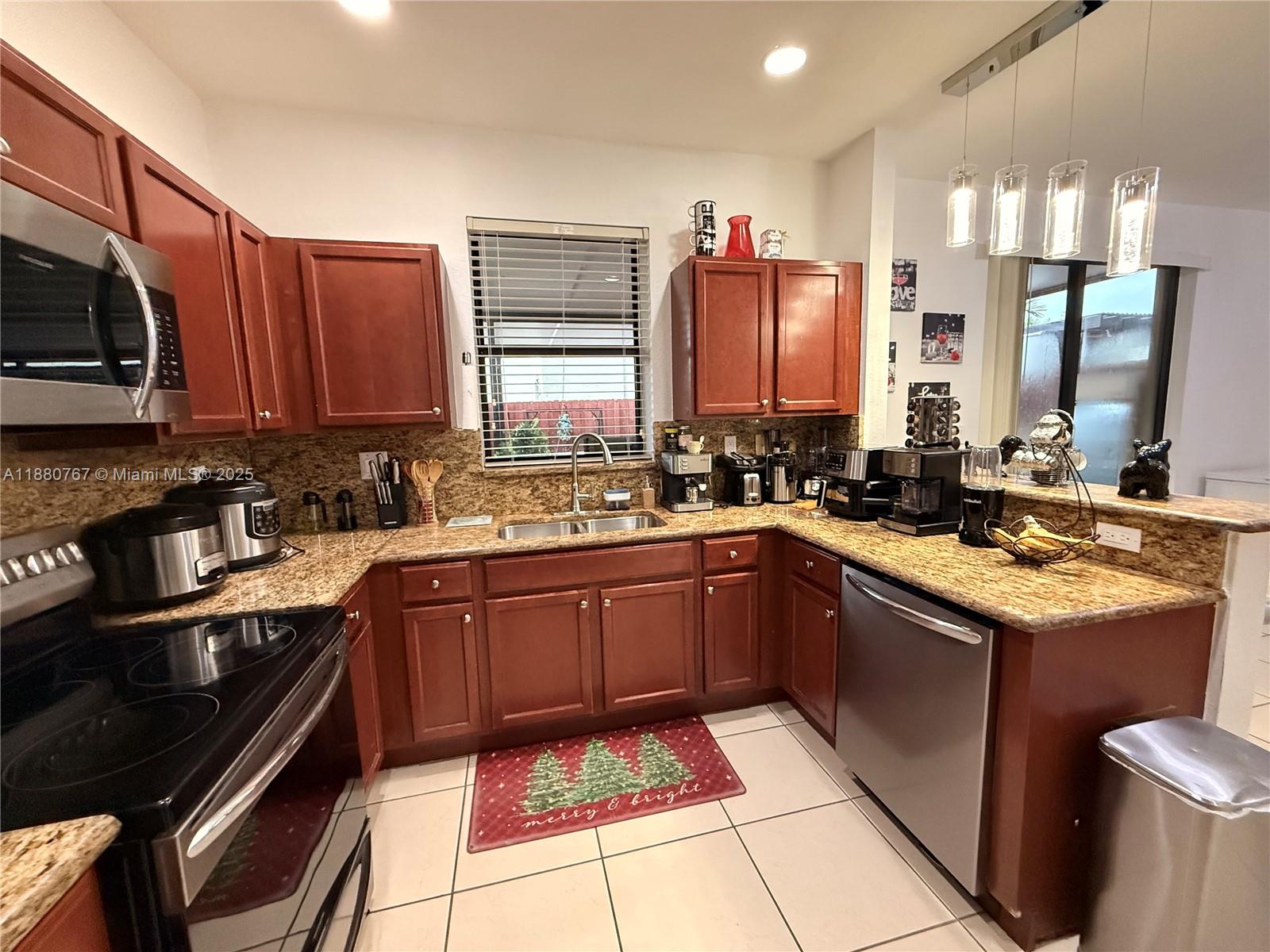 23988 SW 114th Ct # 23988