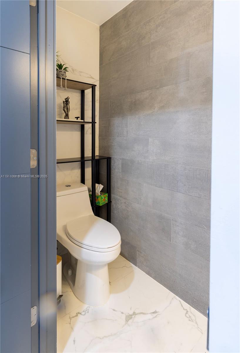 14237 SW 94th Cir Ln # 14 Unit: 106-14