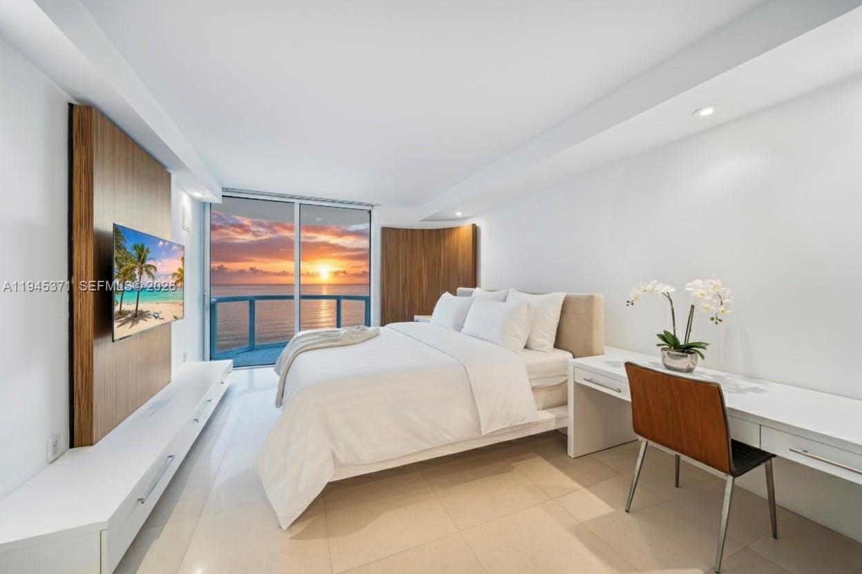 6365 Collins Ave # 2901